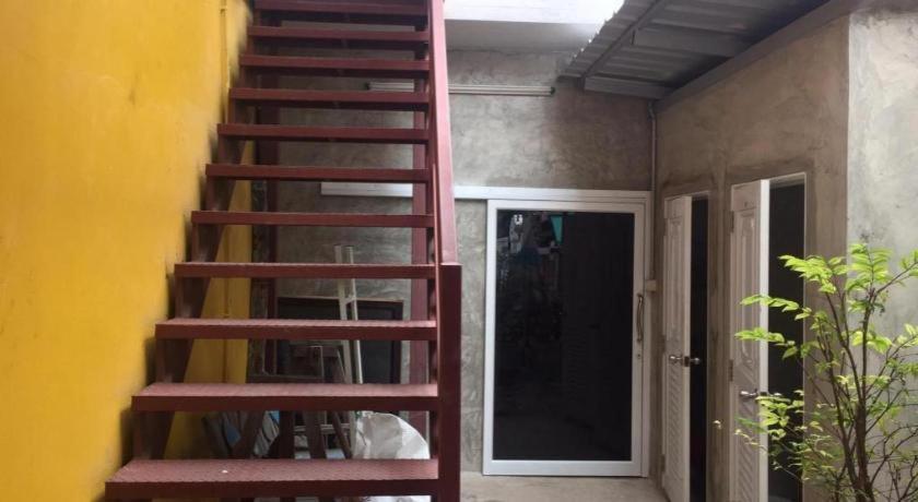 פראצ'ואפ קירי קאן De Hostel מראה חיצוני תמונה